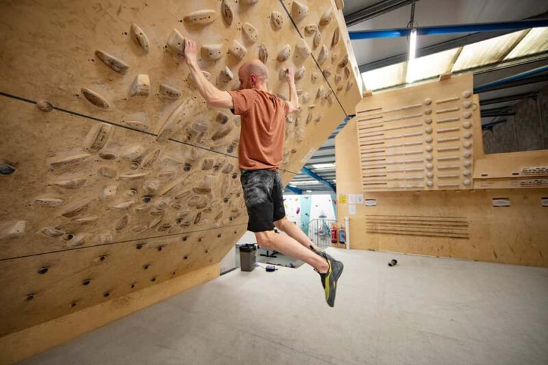 Boulder UK: Climbing Facility Day Pass - Key Points