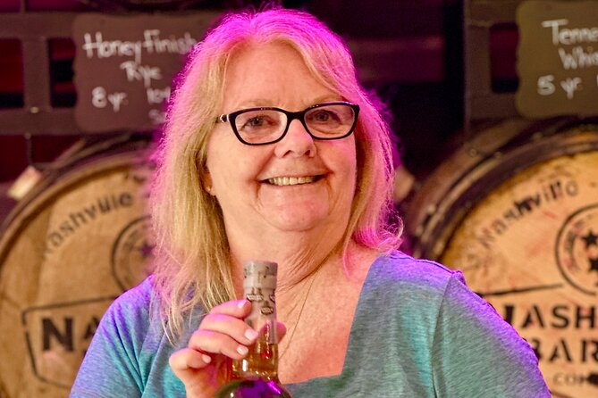 Bourbon & Blood: A Tennessee Whiskey History & Tasting Experience - The Role of the Whiskey Tasting Expert