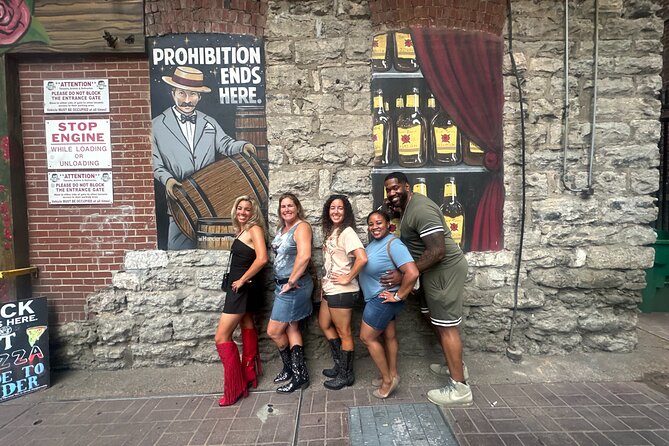 Bourbon & Blood: A Tennessee Whiskey History & Tasting Experience - Practical Information: Dress Code and Weather Policy