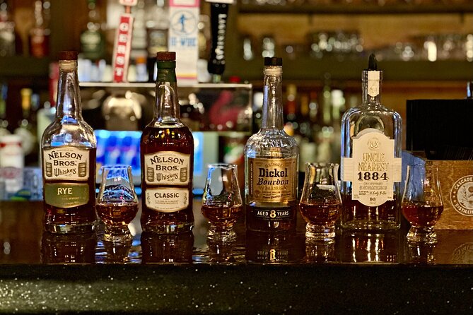 Bourbon & Blood: A Tennessee Whiskey History & Tasting Experience - Customer Feedback and Common Praise