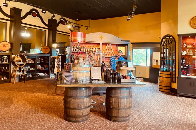 Bourbon Tour (03) : Buffalo Trace, Woodford, Four Roses, Wild Turkey, Other - Discover Kentucky’s Bourbon History with a Customizable Tour in Louisville
