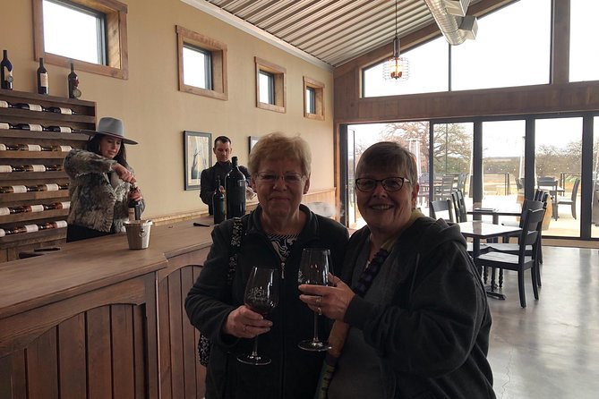 Boutique Winery Experience in the Fredericksburg Texas Hill Country - The Lunch Experience and Food Options