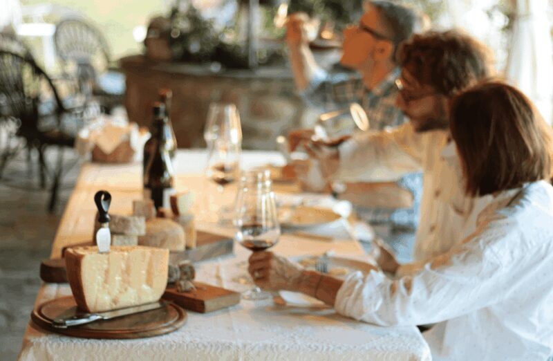 Boutique Winery Tour & Tasting in North Tuscany - Small Group Experience and Guides’ Expertise