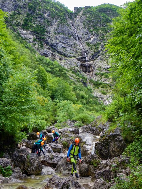 Bovec Adventure: Canyoning in Triglav National Park - The importance of group size and guide professionalism