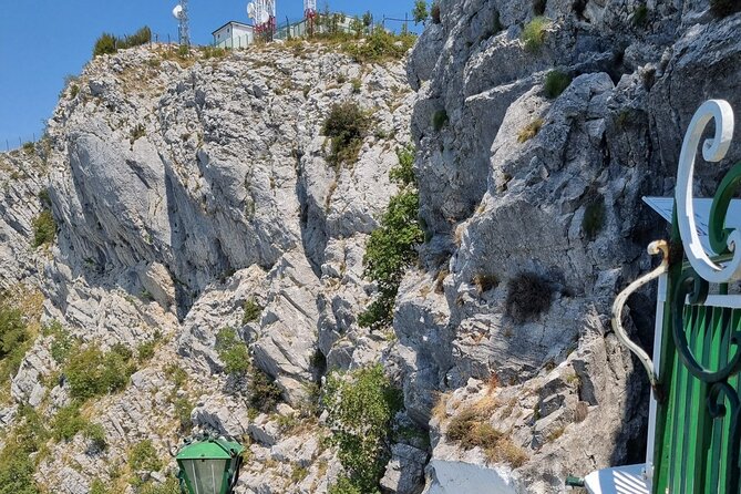 Bovilla Lake and Kruja Old Town Day Tour from Tirana - Exploring the Vibrant Kruja Bazaar for Arts and Crafts