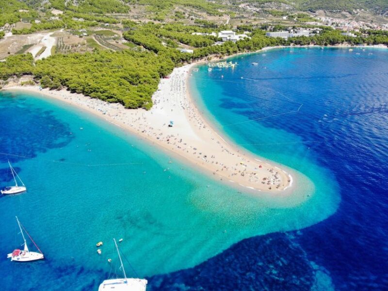 Bra & Bol private tour - Coffee Break in the Picturesque Village of Milna