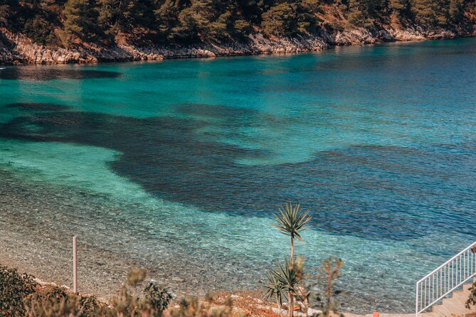 Brac, Hvar, & Solta Day Trip: Snorkeling, Wine & Lunch from Split - Solta: Secret Snorkeling Spots and Secluded Beaches