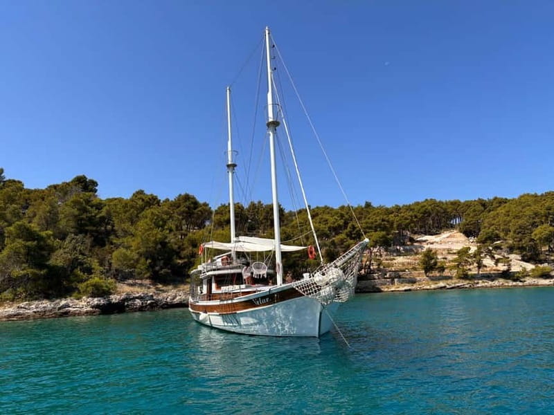 Brac/olta/Blue Lagoon - One-day excursion by boat - Exploring Secluded Covs on Brac and Solta Islands