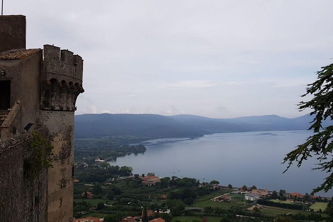 Bracciano: Odescalchi-Orsini ancient Castle Tour with Lunch - Visiting Lago di Bracciano and Its Surroundings