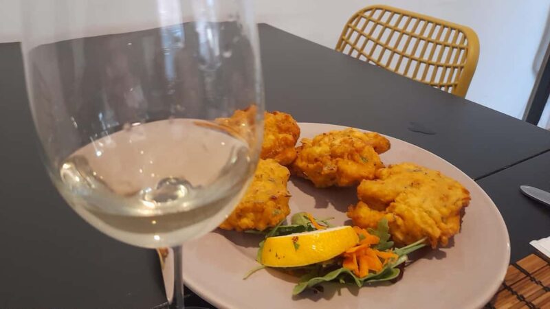 Braga: 3Hour Authentic Food Tour with Local Guide & Lunch - Lunch at a Family-Run Braga Restaurant