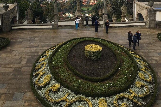 Braga and Guimarães Private Tour From Porto - Reviews and Notable Feedback