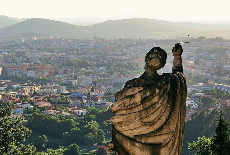 BRAGA E GUIMARÃES: Historical Private Tour from Porto - Explore Portugal’s Heritage Cities in Comfort and Privacy
