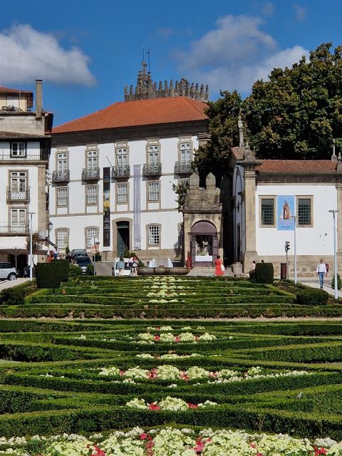 BRAGA E GUIMARÃES: Historical Private Tour from Porto - Cost and What’s Not Included