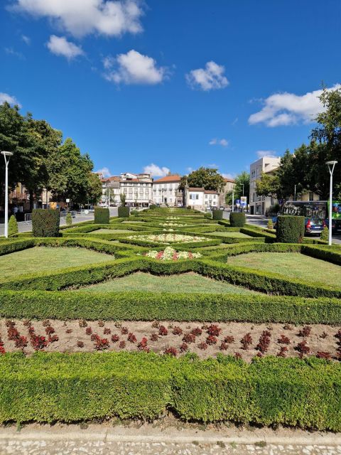 BRAGA E GUIMARÃES: Historical Private Tour from Porto - Comparing Similar Tours and What Sets This Apart