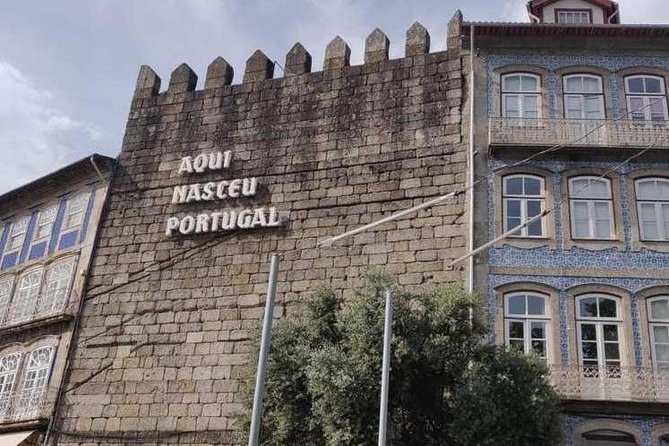 Braga & Guimarães Private Tour  Customizable Experience - Start with a Comfortable Hotel Pickup in Porto