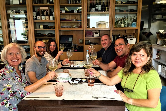 Braga & Guimarães Small Group Tour: Lunch & All Tickets Included - Gastronomy and Local Flavors at Diana Restaurant