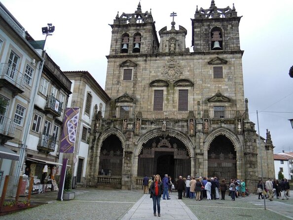Braga: Half Day Private Tour from Porto - Key Points