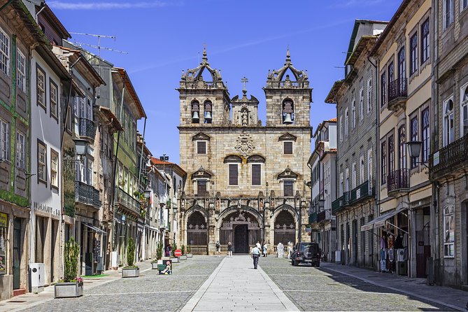 Braga: Half Day Private Tour from Porto - The Architectural and Landscape Highlights of Bom Jesus