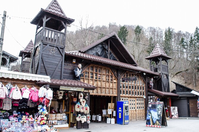 Bran Castle, Bear Sanctuary, and Rasnov Fortress Half Day Tour - Rasnov Fortress and Its Panoramic Beauty