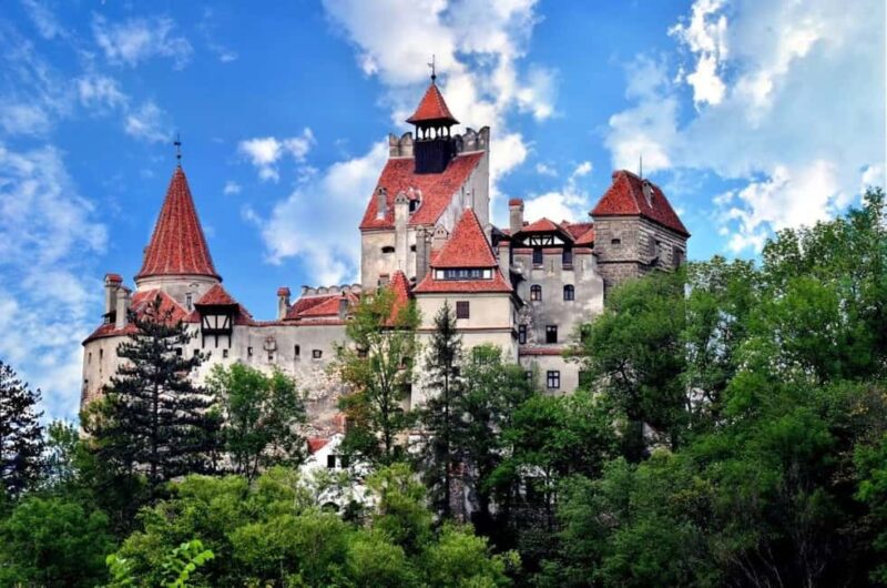 Bran Castle: City Break with Halloween Party, dinner, hotel - Key Points