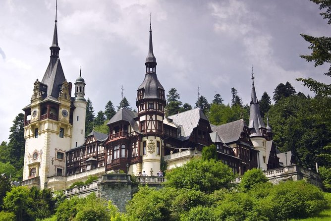 Bran Castle, Peles Castle and Brasov City - Private Tour from Bucharest - Discovering Brasov’s Historic Charm