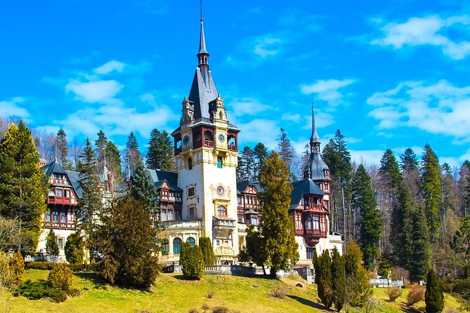 Bran Castle, Peles Castle and Brasov from Bucharest - Discovering Peles Castle in Sinaia