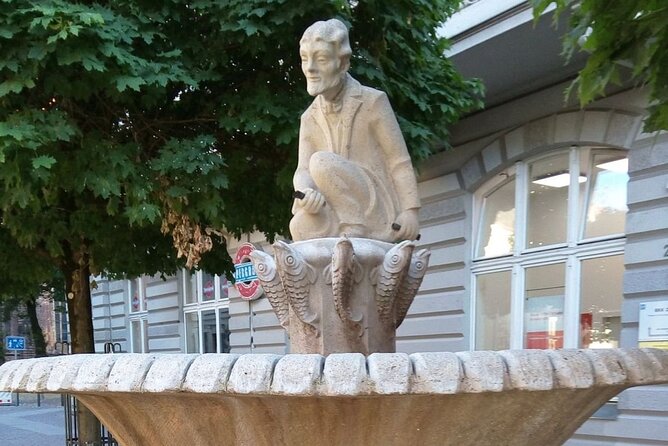 Brandenburg Scavenger Hunt and Sights Self-Guided Tour - Feedback from Participants and What Makes This Tour Stand Out