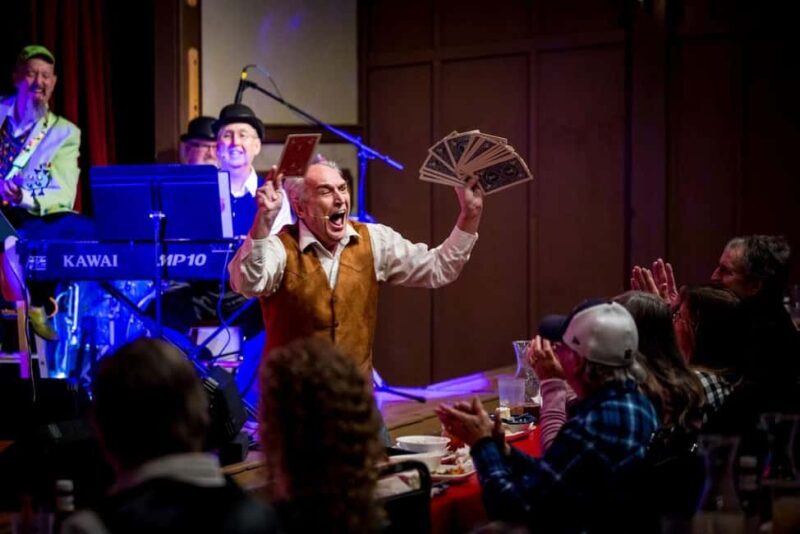 Branson: Comedy Bash Dinner Show - Key Points