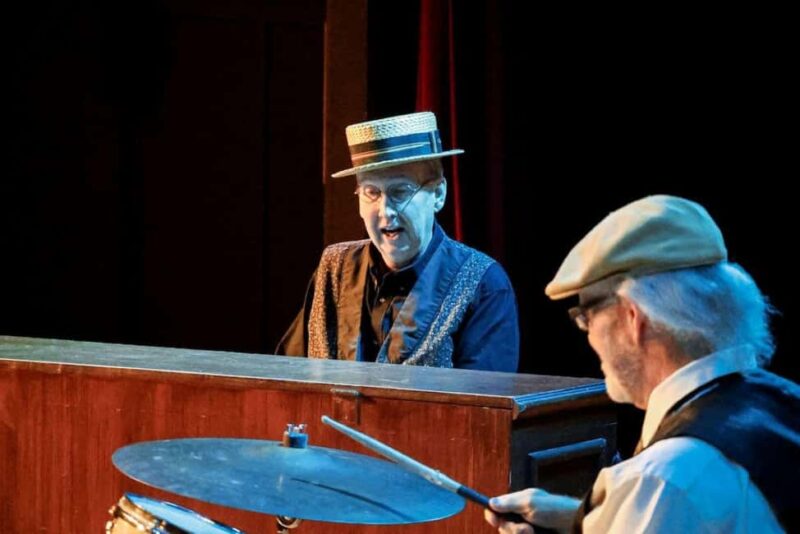 Branson: Comedy Bash Dinner Show - The Variety of Acts: Comedy, Magic, and Music