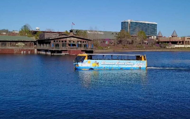 Branson: Duck Tours - Landmarks and Landed Views