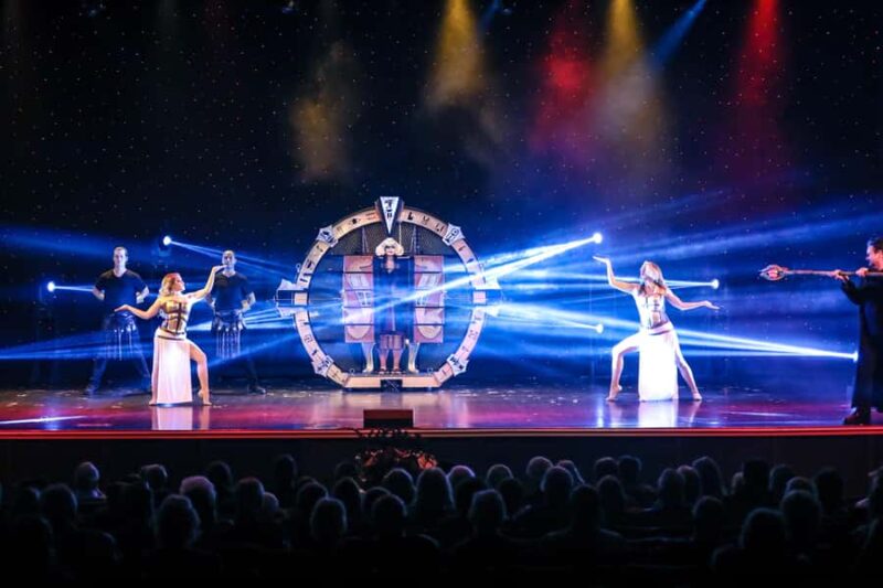 Branson: Hamners' Unbelievable Variety Show Entry Ticket - Aerial Acts and Acrobatics on Stage