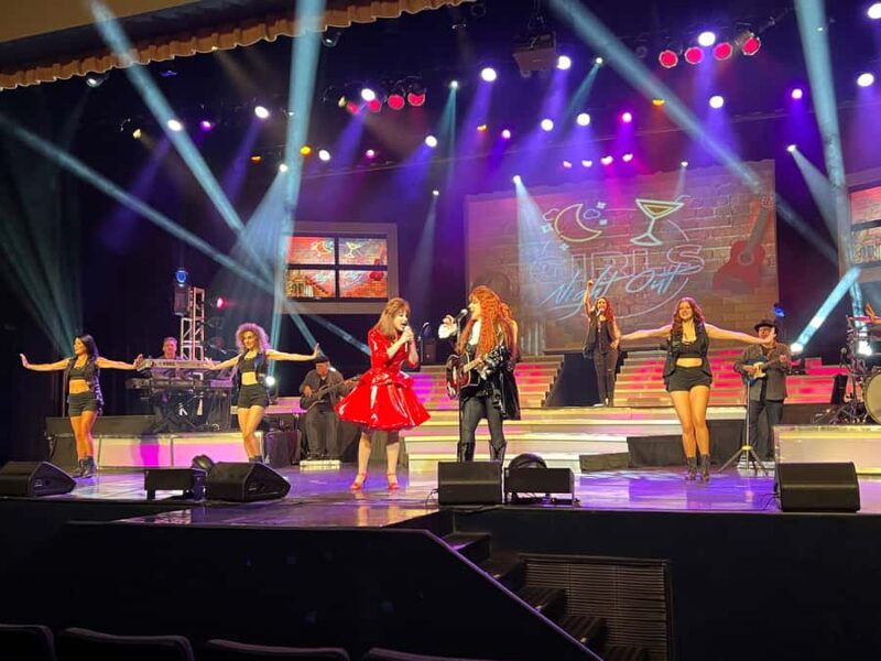 Branson: Legends in Concert Show Tickets - Planning Your Visit During Holiday Seasons and Special Events