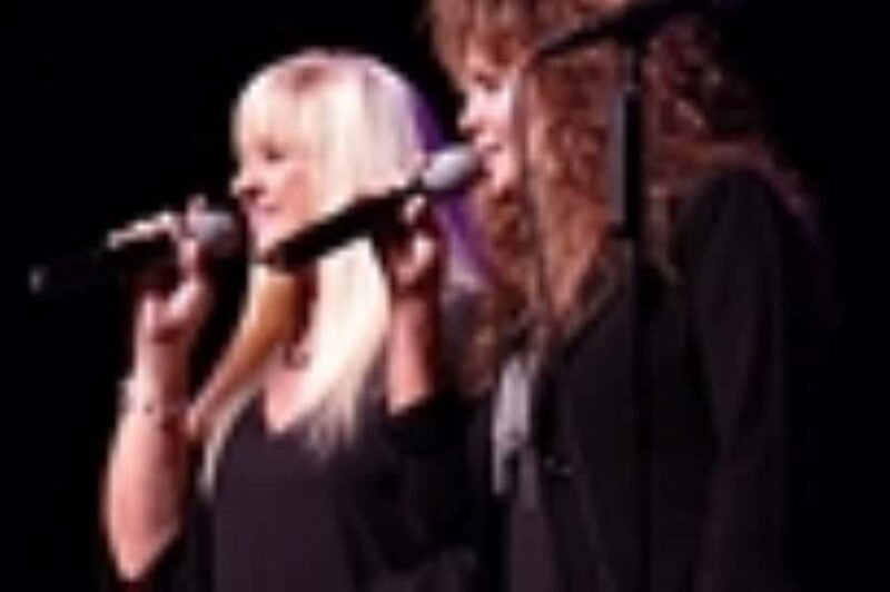 Branson: Ozark's Country Show - Meet Tammy and Tonya Bilyeu: Talented Country Singers