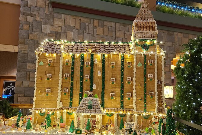 Branson VIP Christmas Light Tour - Quaint Charm at Old English Village