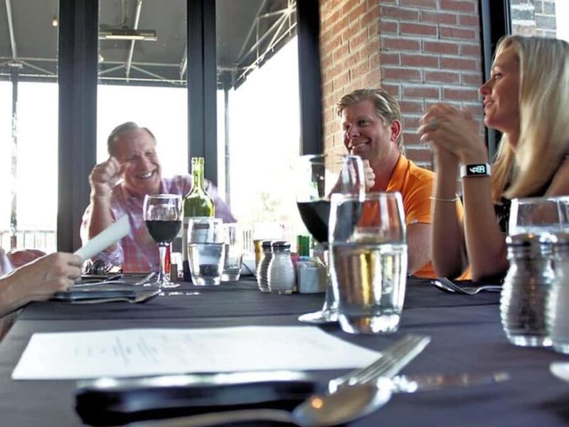 Branson: VIP Wine Tasting and Dinner Tour - Key Points