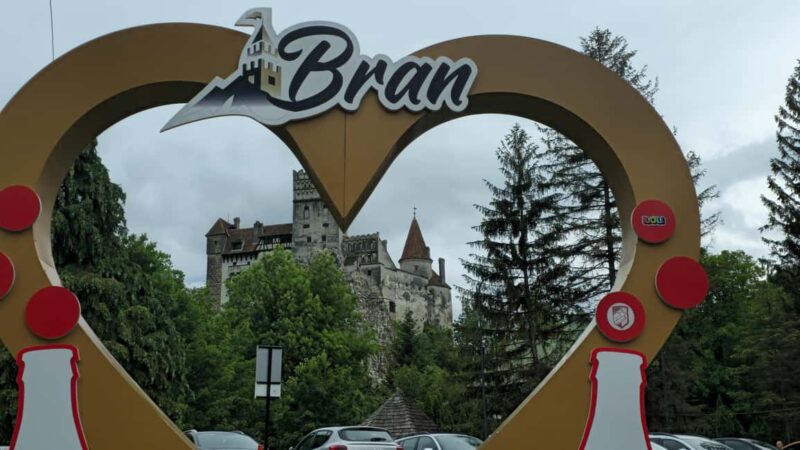 Braov: 3-Day Highlights of Transylvania Private Tour - Visiting Dracula’s Castle: Bran Castle’s Fascinating Appeal