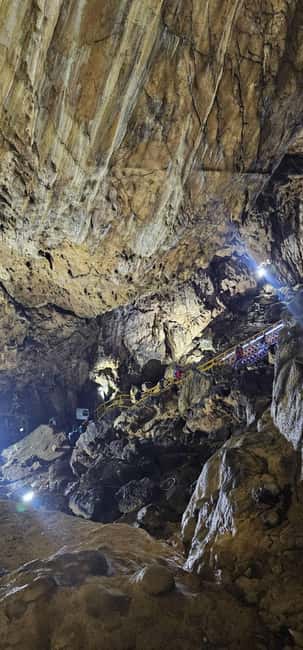 Braov/Bucharest: Peles Castle, Bolboci Lake& Ialomitei Cave - Bolboci Lake: The Mountain Sea