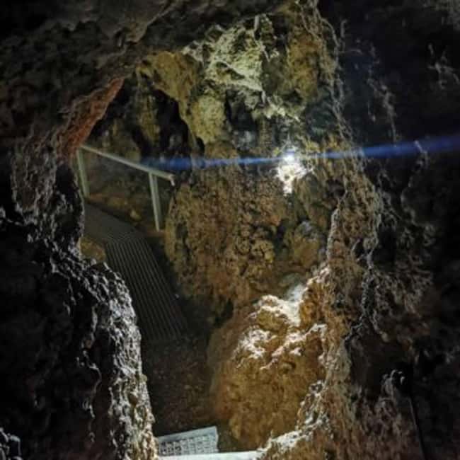 Braov: Peles, Bran, Rasnov, & Valea Cetatii Day Trip - Exploring Romania’s Underground Wonders at Valea Cetatii Cave