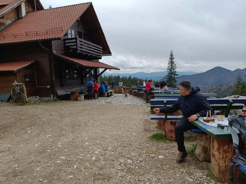 Braov: Private Piatra Craiului Hike to Curmatura Cabin - How This Tour Differentiates Itself from Similar Hikes