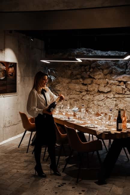 Braov: Romanian Wine and Cheese Tasting Experience - Discover the Romanian Wine and Cheese Tasting in Braov