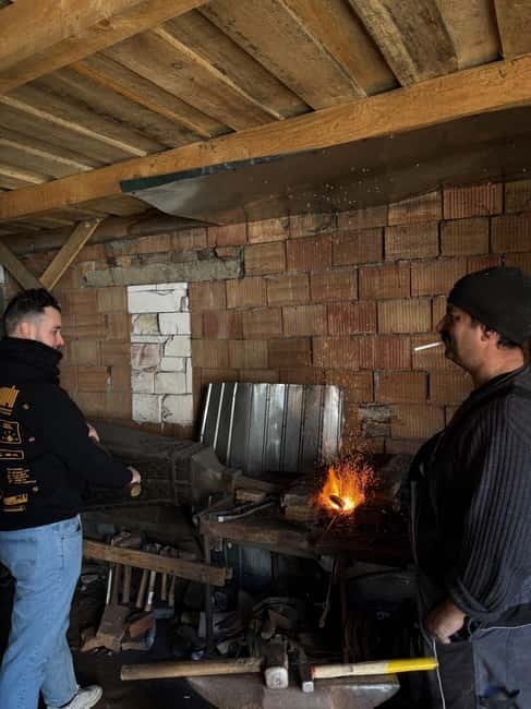 Brasov: Crafts, History & Cuisine of Transylvania Experience - Scenic Horse-Drawn Carriage Ride Through Rural Transylvania