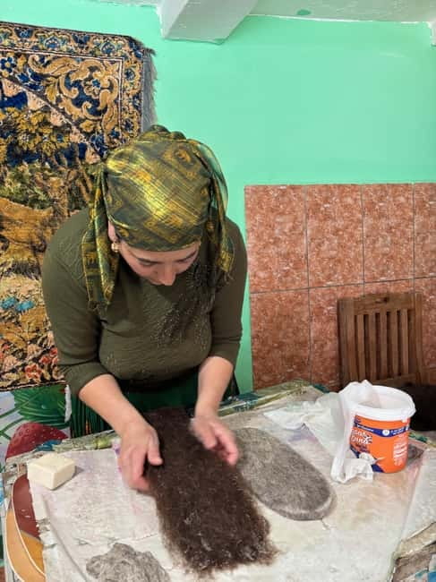 Brasov: Crafts, History & Cuisine of Transylvania Experience - The Experience Provider: Travelescu