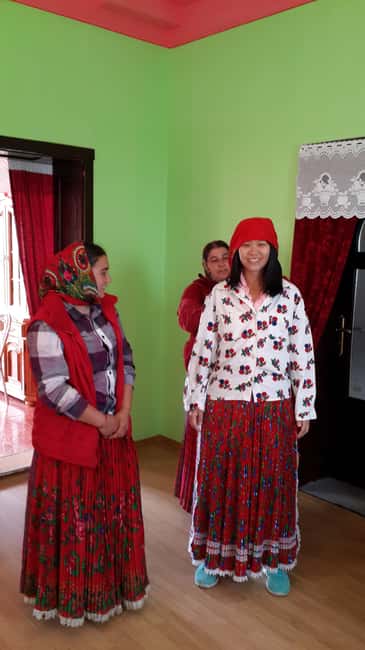 Brasov: Sighisoara, Biertan & Romani Culture Guided Tour - Explore the Heart of Transylvania with a Focused Day Trip from Brasov