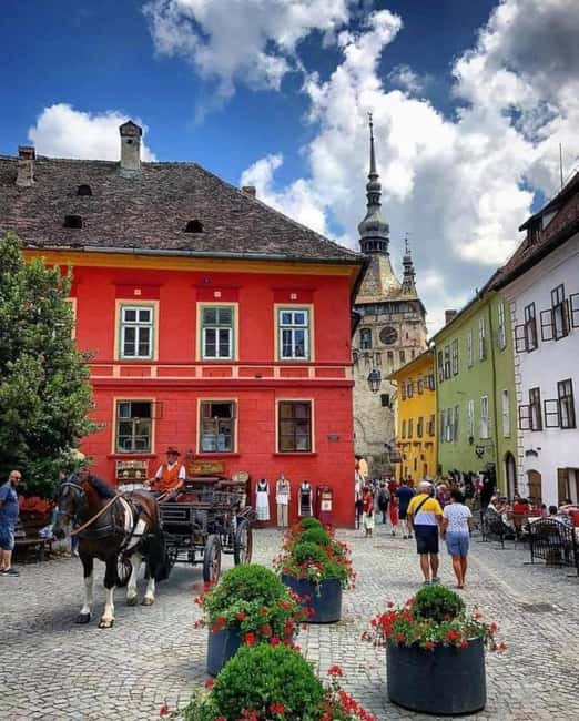 Brasov: Sighisoara, Biertan & Romani Culture Guided Tour - Practical Details and Group Size