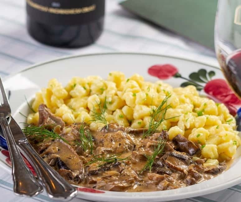 Bratislava: 3-Course Meal at a Traditional Restaurant - Key Points