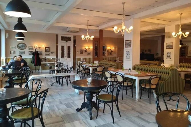 Bratislava: A taste of Traditional "Pressburg" Cuisine - Choosing Your Tasting Menu: Two Delightful Options