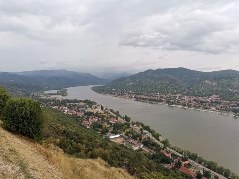 Bratislava-Budapest Bike Rental with Bike Delivery - Scenic Highlights Along the Danube Trail