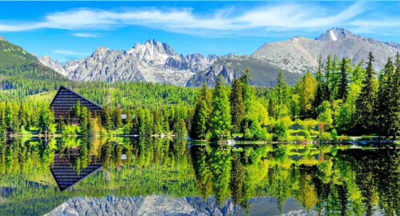 Bratislava: imany, Bojnice, Orava & High Tatras Day Tour - Orava Castle: Dramatic Fortress on a Rock