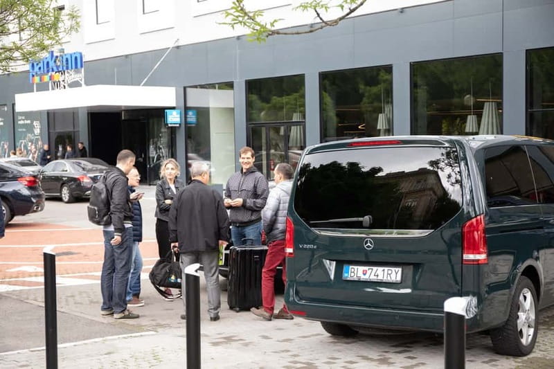 Bratislava: Private City Highlights Tour by Car - Key Points