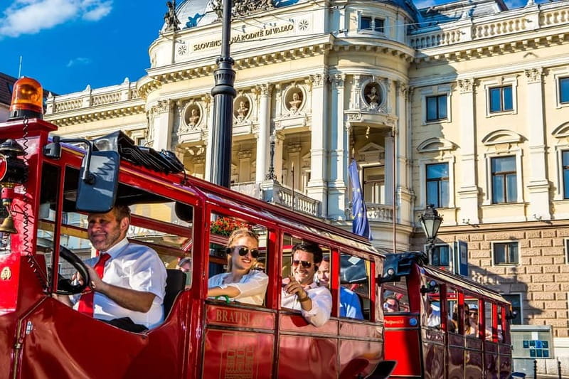 Bratislava: Sightseeing Bus Tour - The Bratislava Sightseeing Bus: An Easy Introduction to the City
